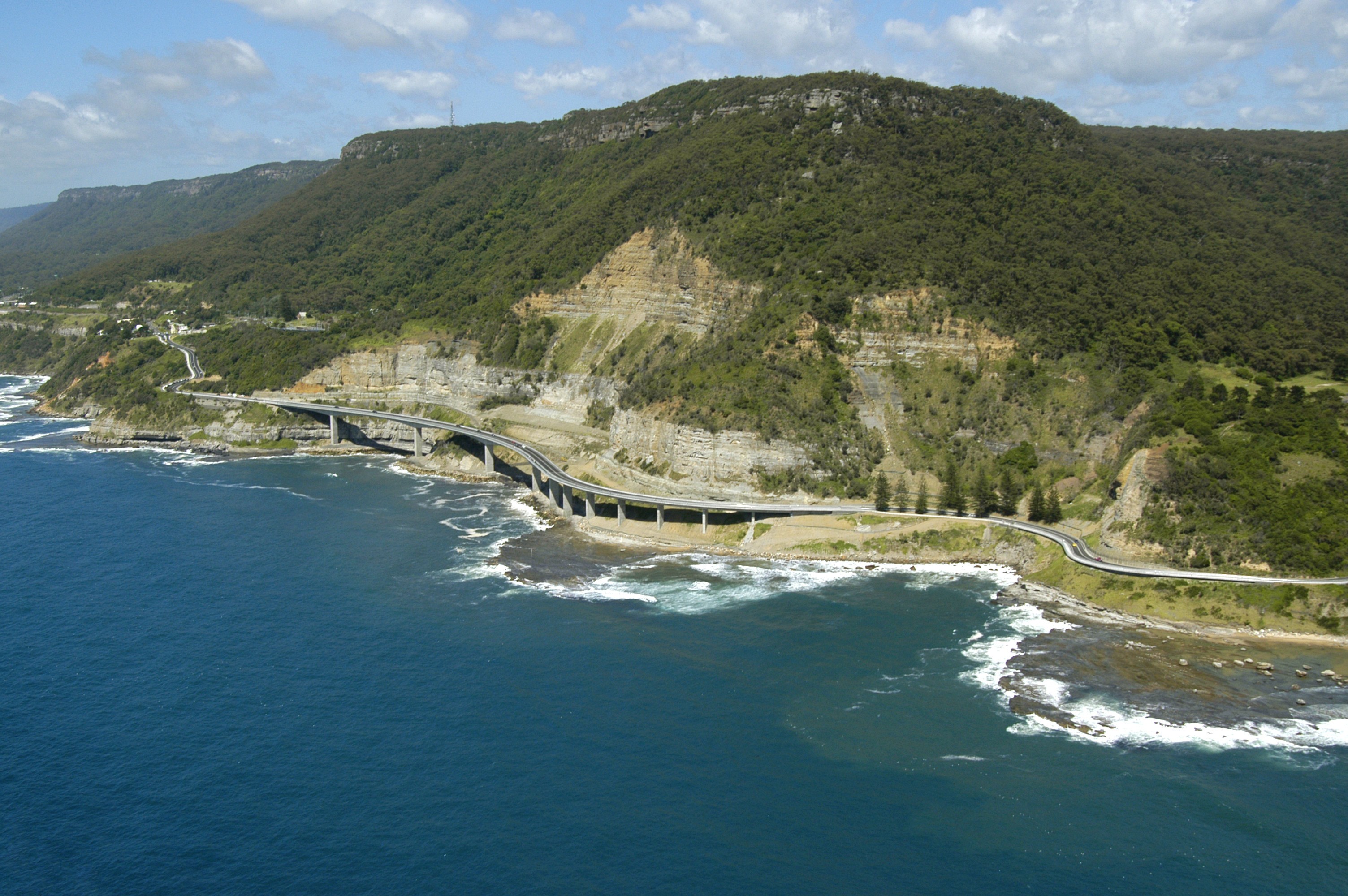 Australien Grand Pacific Drive Meer Klippe brücke roadtrip auto fahren
