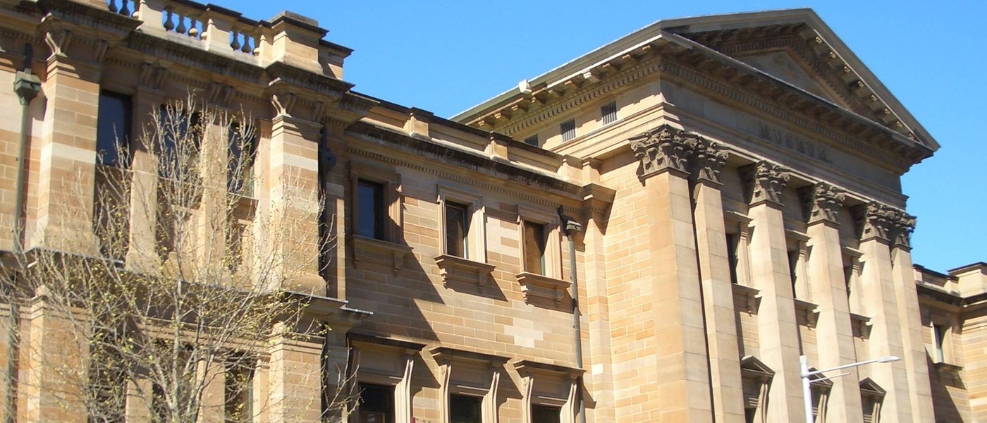 Aus australian museum sydney