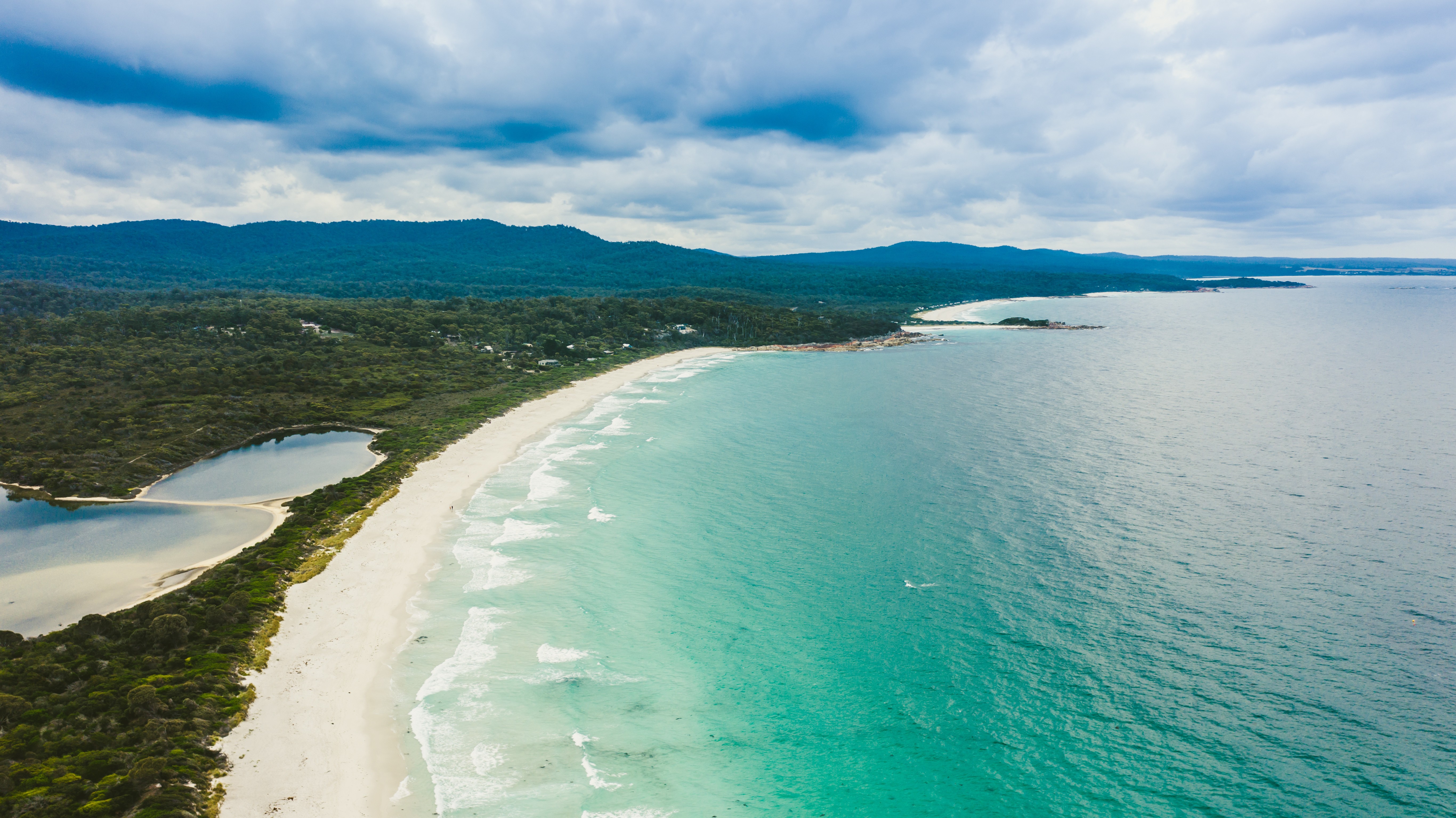 Aus tasmania binnalong bay beach credit J Da Seymour Photomedia