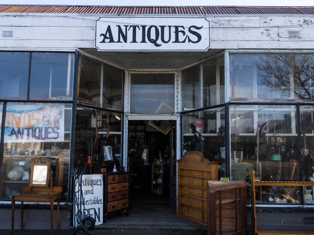 Aus tasmania gallery 102 local store credit Alastair Bett