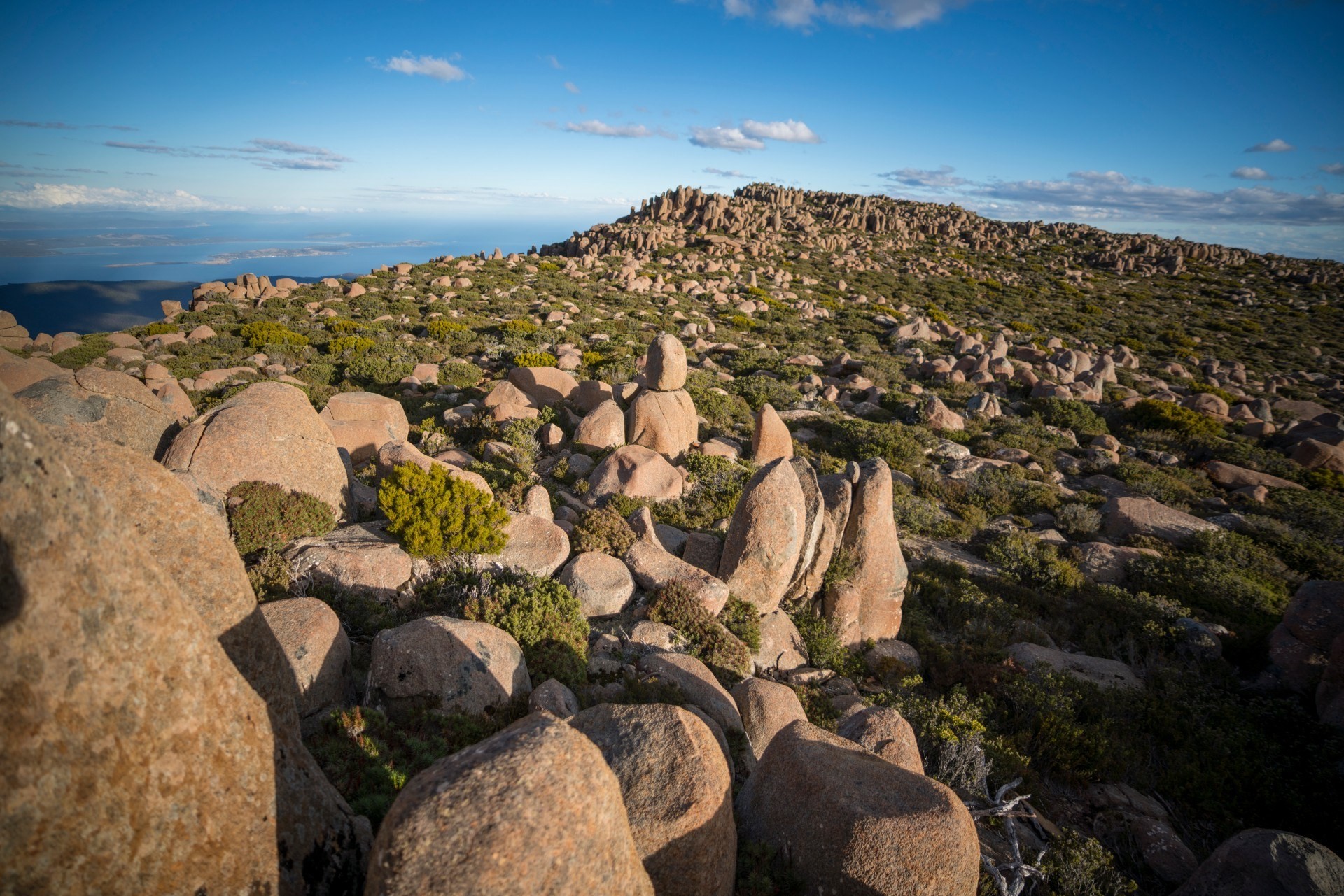 Aus tasmania kunanyi Mt Wellington credit Luke Tscharke
