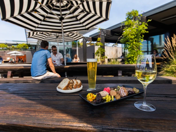 Australian wine bar Tasmania