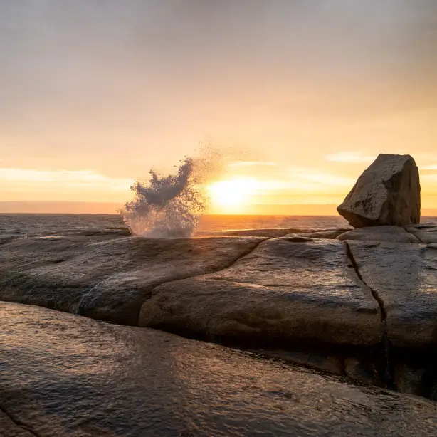 Australien tasmanien bicheno blow hole sonnenuntergang am meer