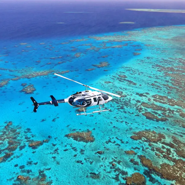 Hubschrauberflug über die Ostküste Australiens