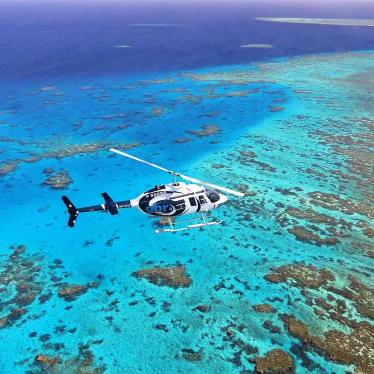 Hubschrauberflug über die Ostküste Australiens