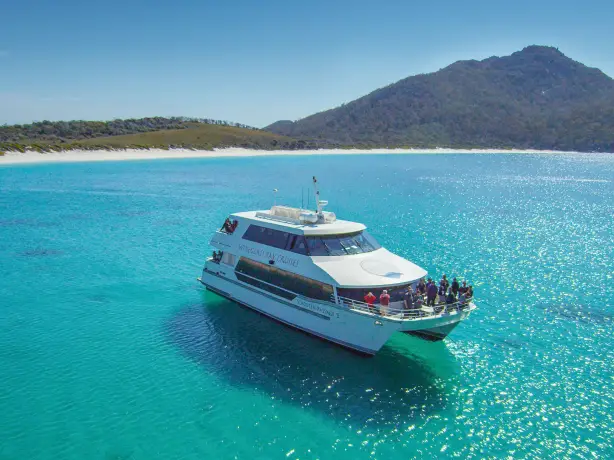 Aus wineglass bay wilderness cruise example trip