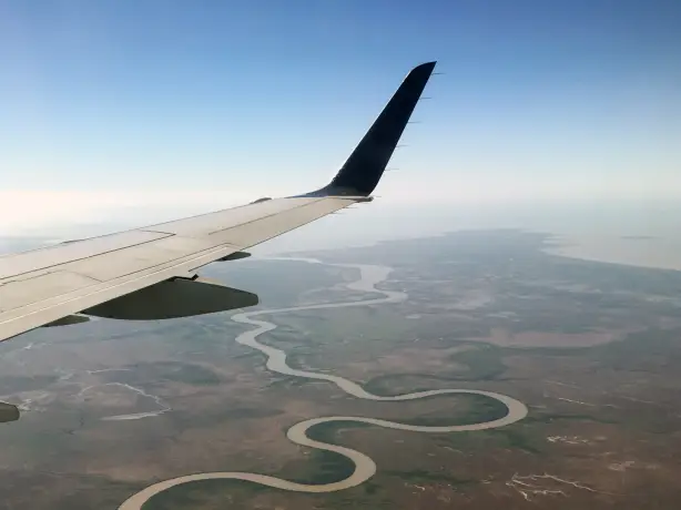 Au Air North river family flight