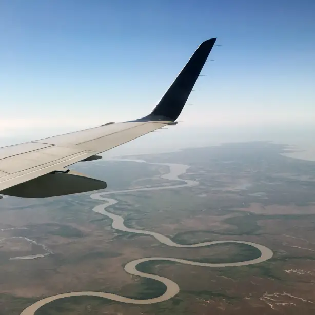 Au Air North river family flight
