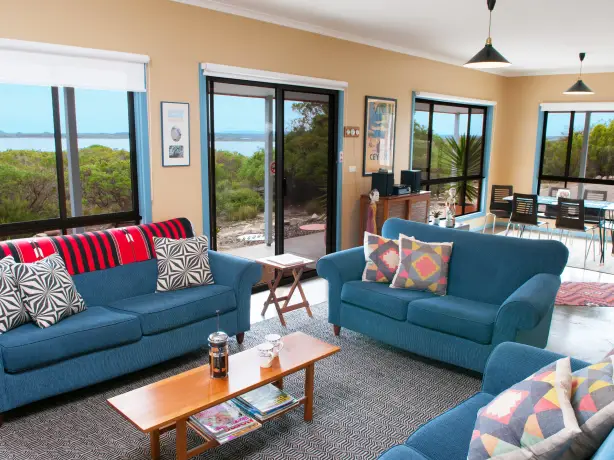 Aus kangaroo island livingroom view family stays comfortable