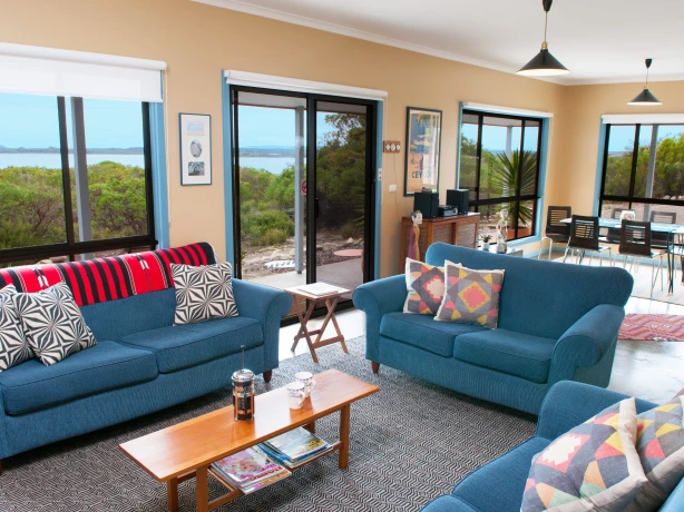 Aus kangaroo island livingroom view family stays comfortable
