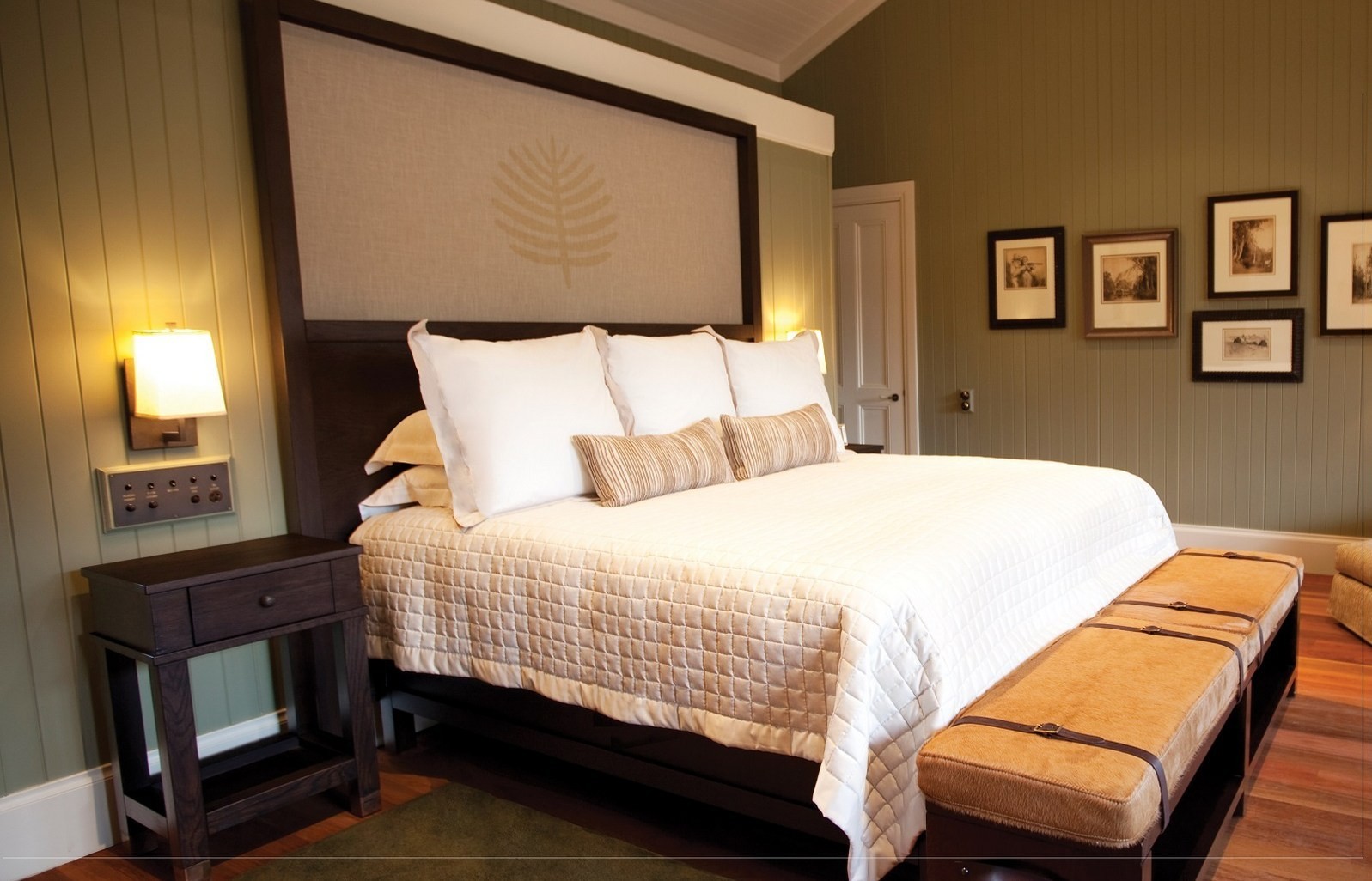 Auz emirates wolgan valley resort 2 family luxury
