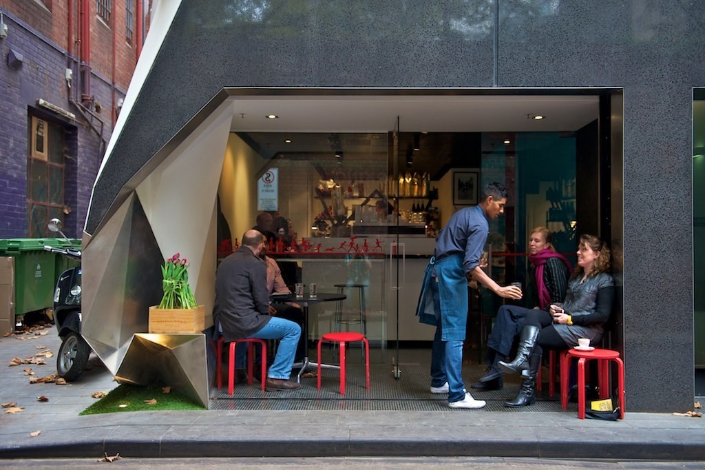 Auz hidden secret tours melbourne friends active 2
