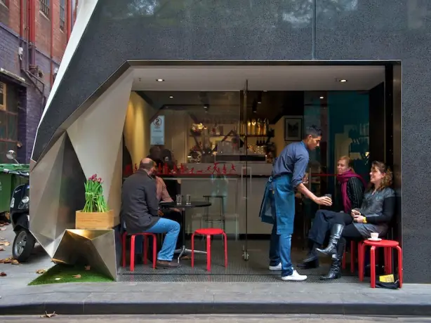 Auz hidden secret tours melbourne friends active 2