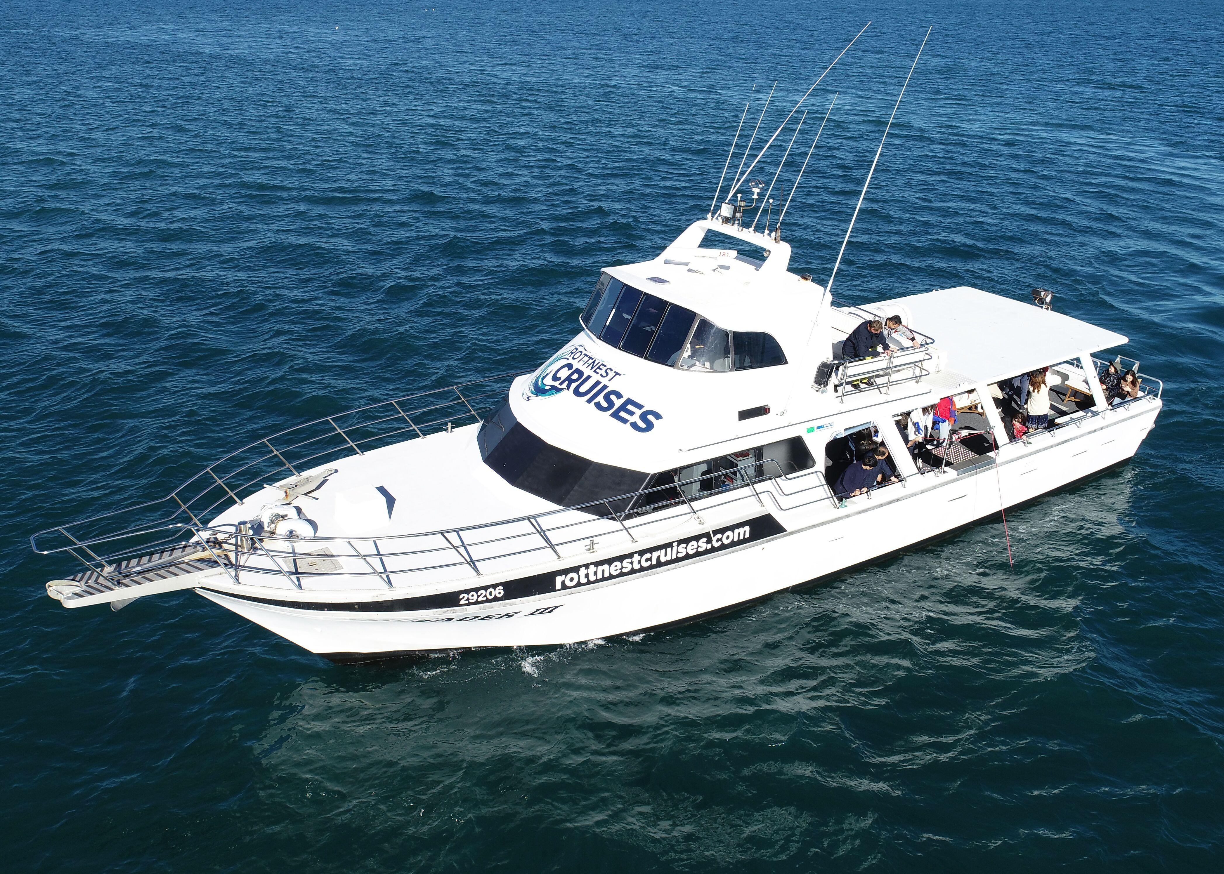 Auz rottnest cruises 4 friends easy going