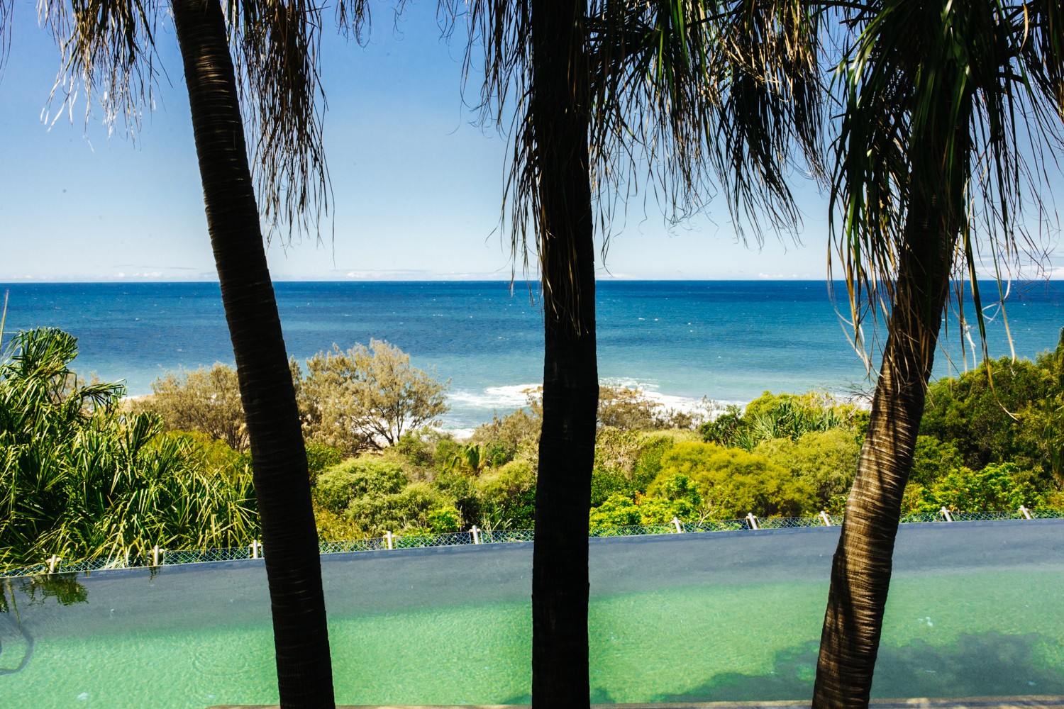 aus family 1770 beach accommodation pool