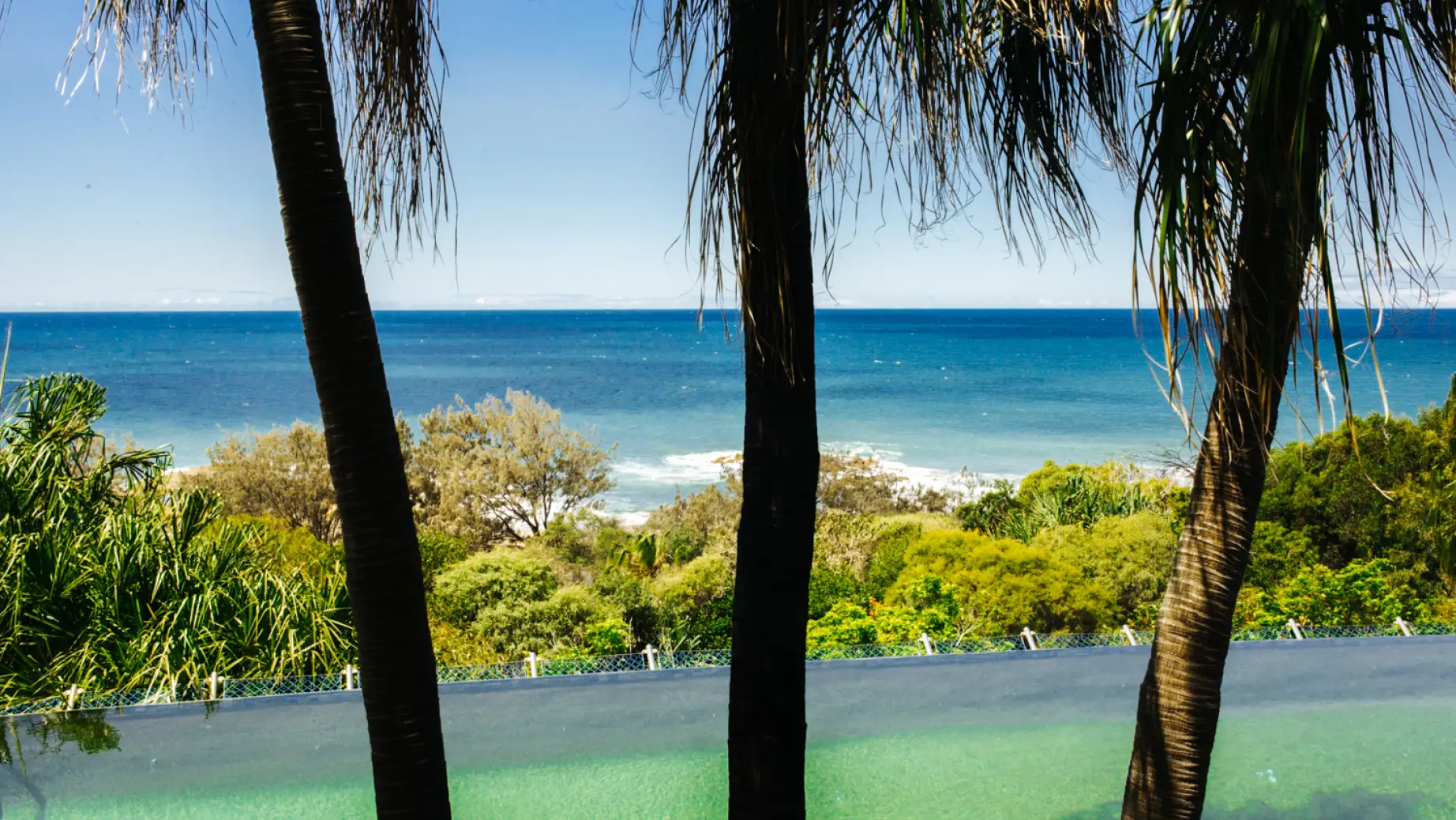 aus family 1770 beach accommodation pool