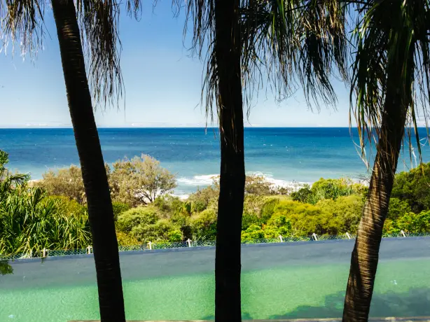 aus family 1770 beach accommodation pool