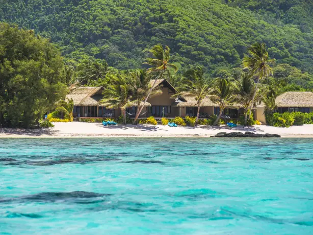 stopover cook islands beach resort