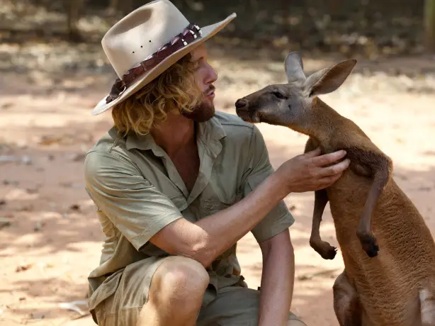 aus local guide kangaroo outback