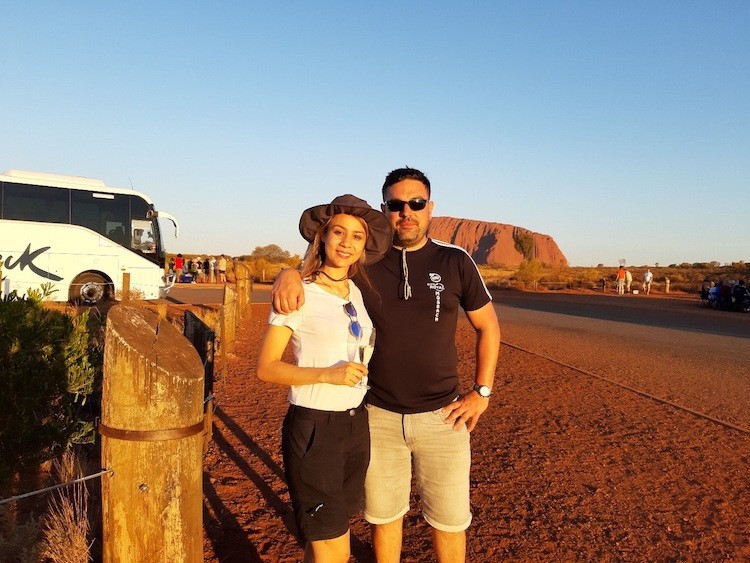Australien kundenerfahrung christian merlinda uluru sunset