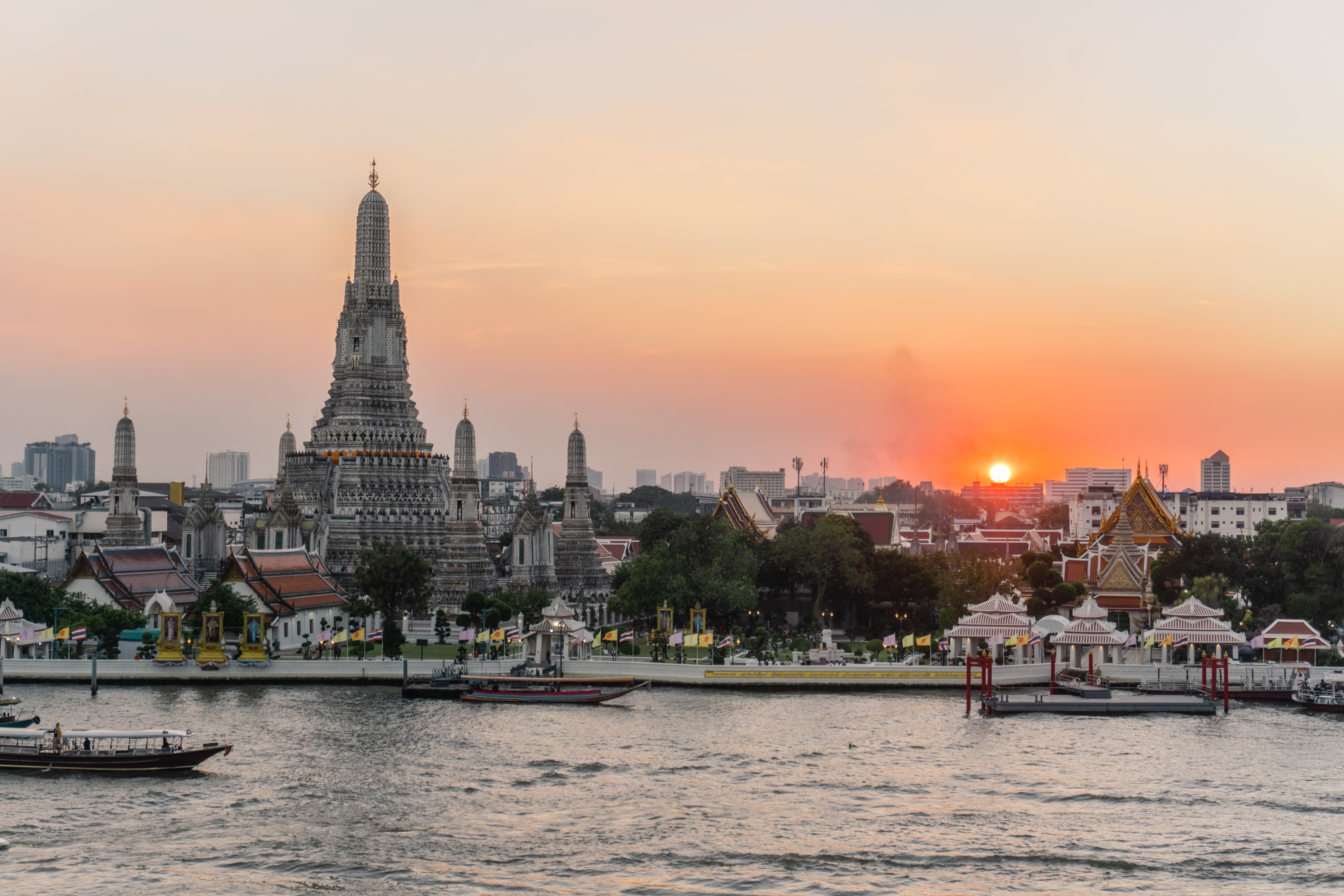 Blick auf die Stadt und den Fluss von Thailand, Bangkok
