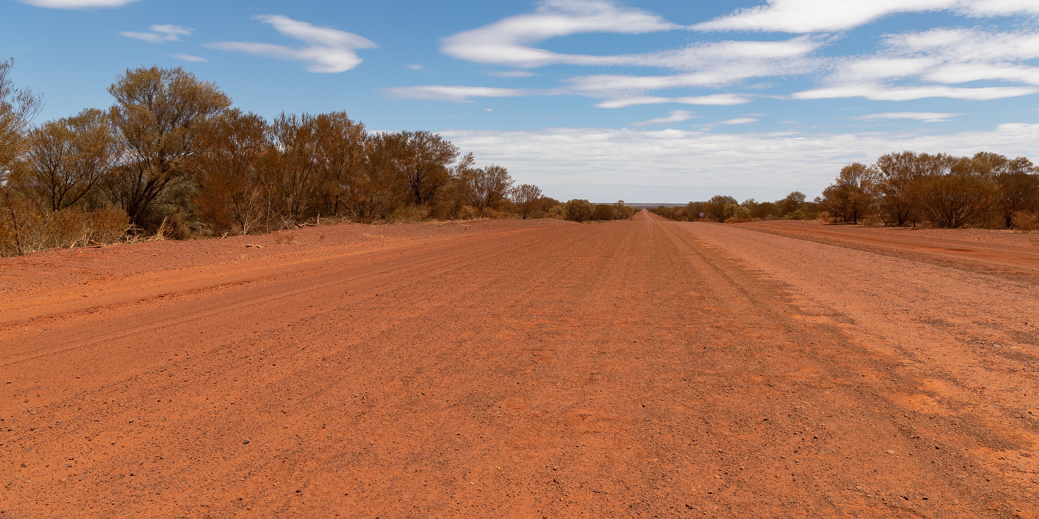 Au red centre dirt road personal detailed page partner cars compact