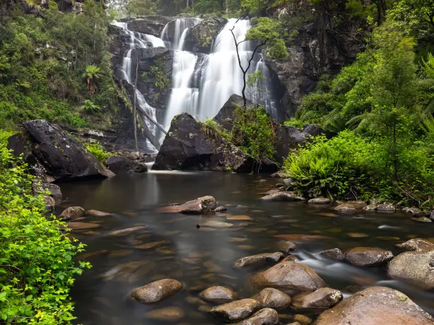 au waterfalls partner length of holiday header