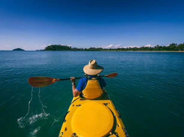aus mission beach kayaking