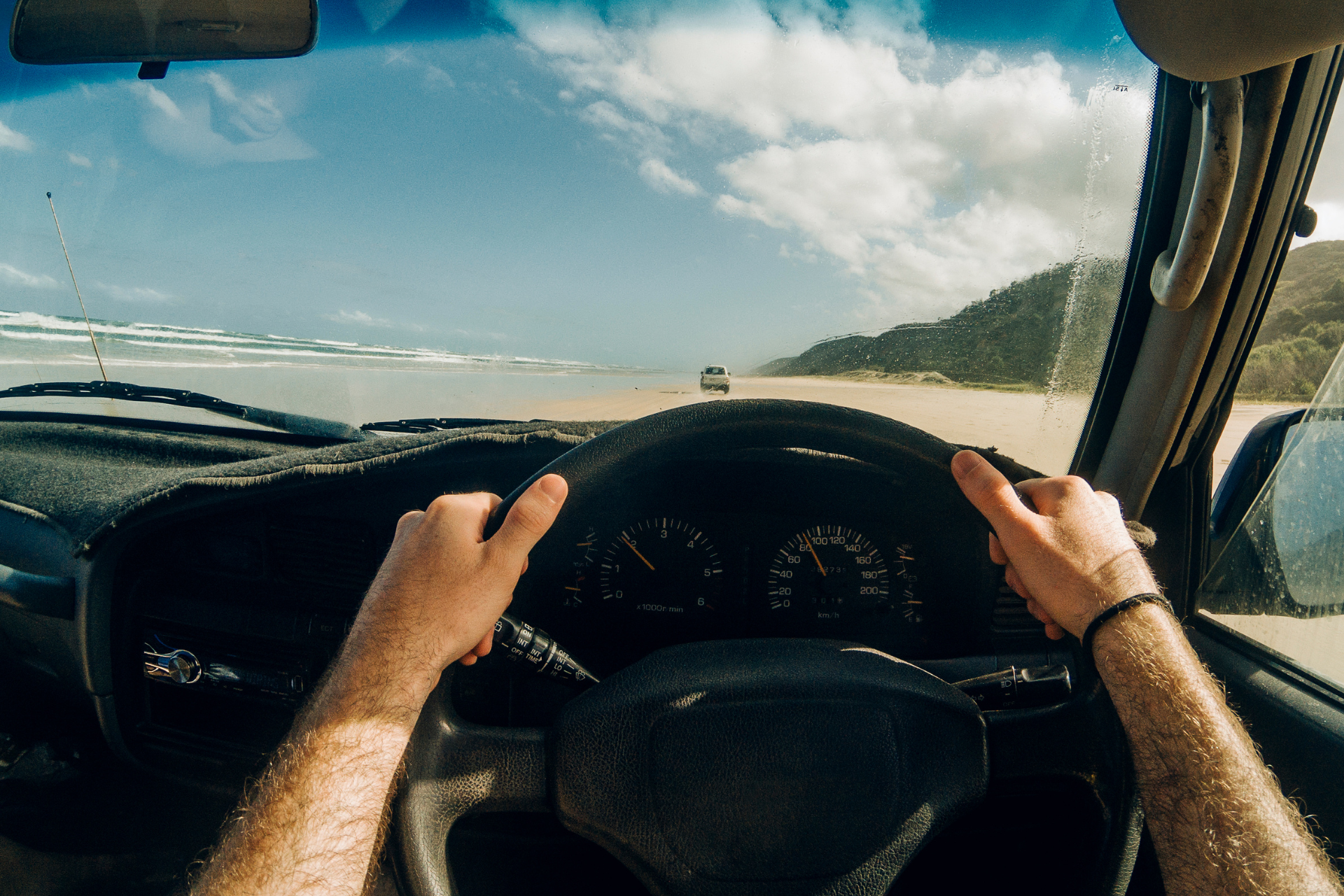 Australia beach car solotraveller