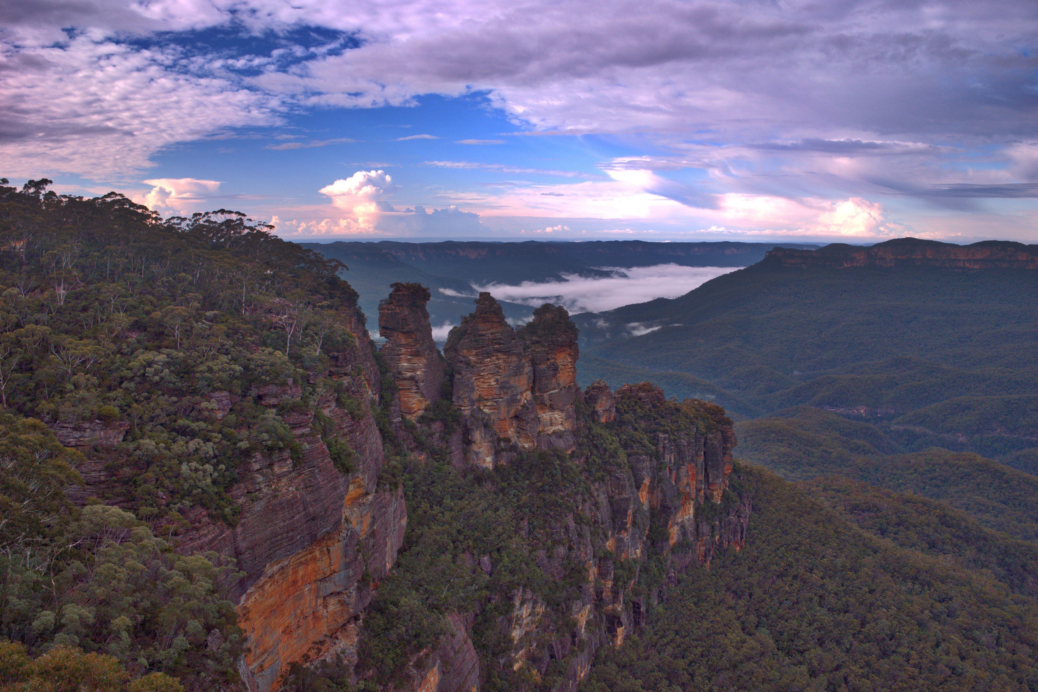 3855 - Blue Mountains Eco Tours three sisters nature view