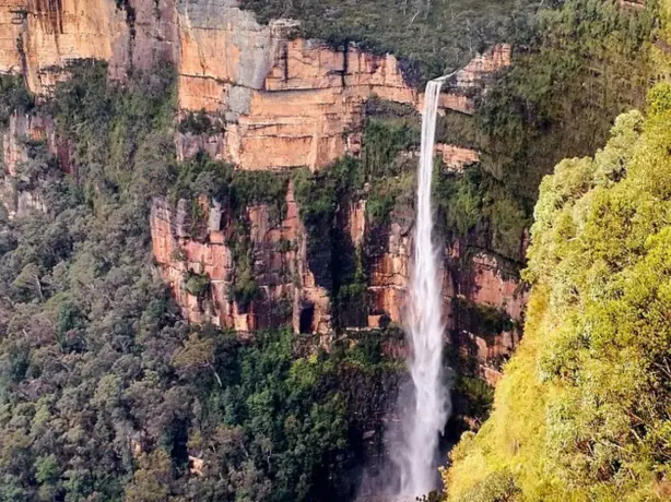 3855 - Blue Mountains Eco Tour waterfall