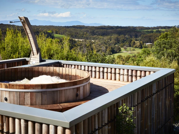 Au gippsland boutique retreat hot tub view solo stays very comfortable