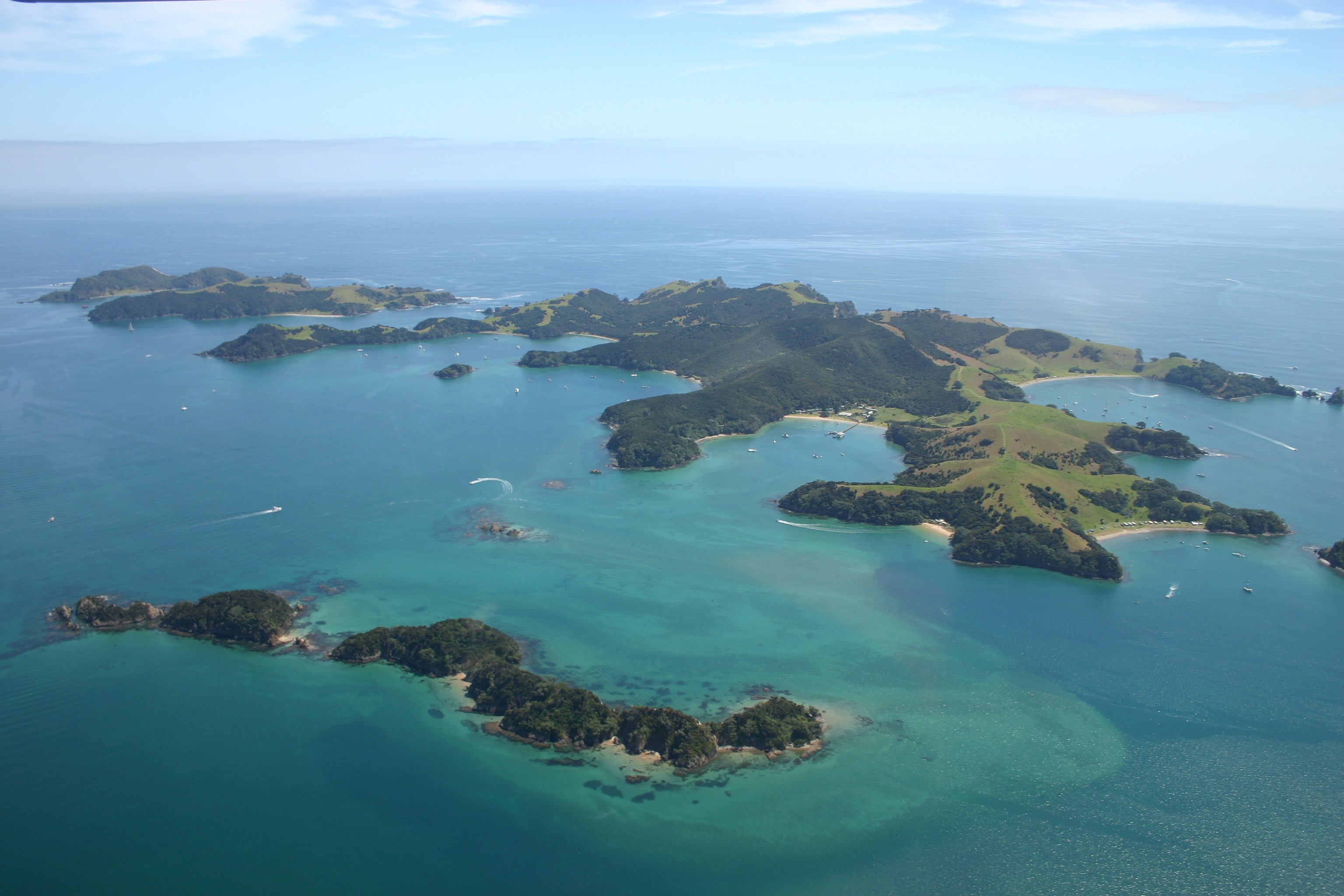 neuseeland bay of islands aussicht von oben luftaufnahme inselgruppe