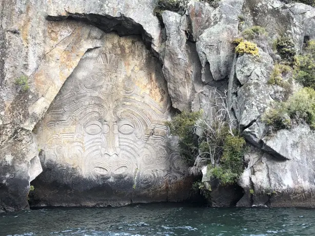 nz barbary yacht cruise lake taupo