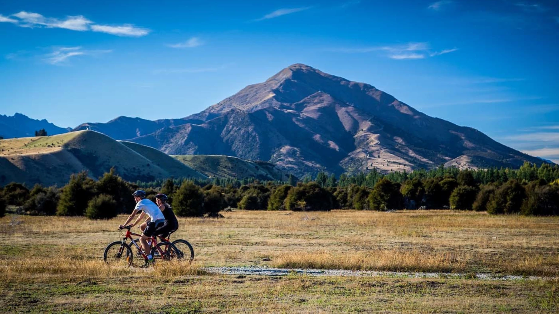 Nz wanaka bike tours 3 solo adventure