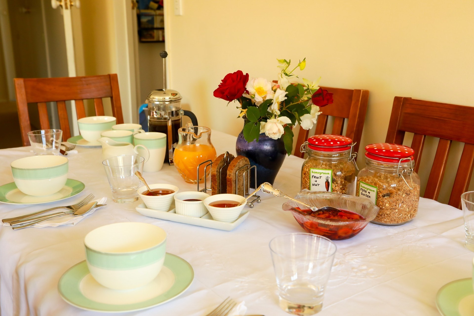 Nz ashcroft gardens bed breakfast napier cuisine food