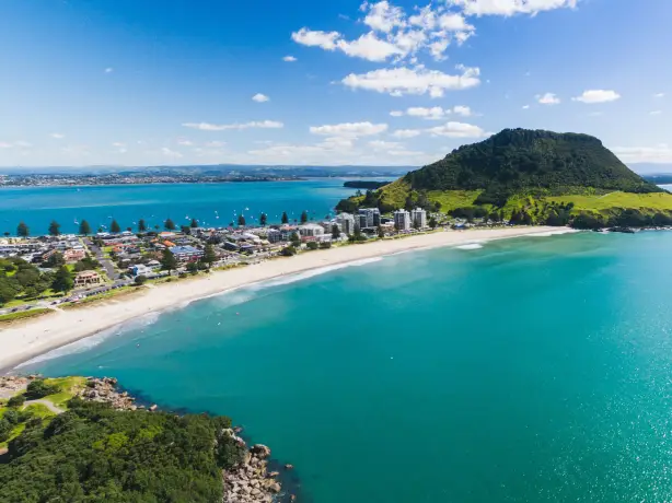 Nz mt maunganui bay of plenty beach