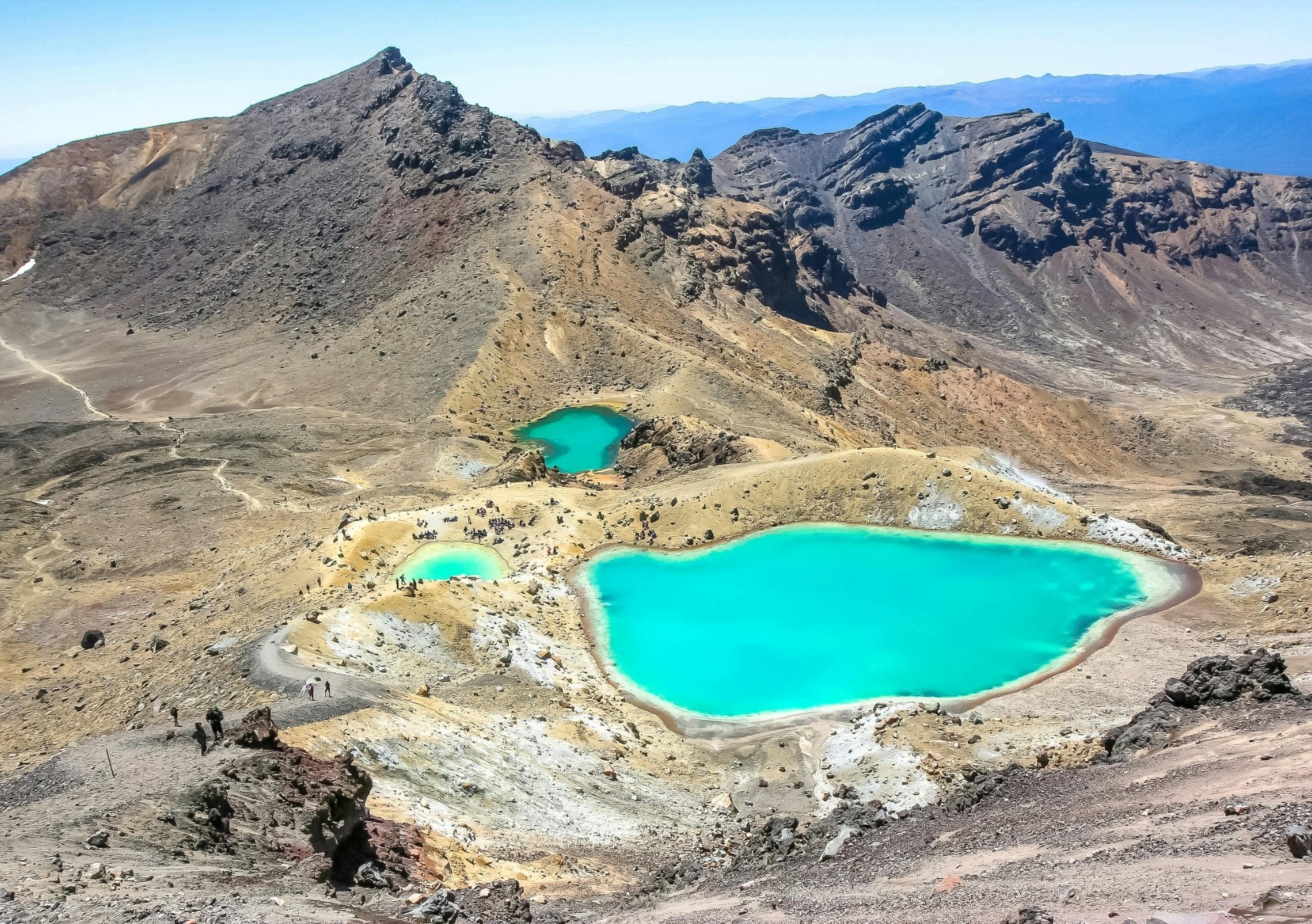 Emerald lakes