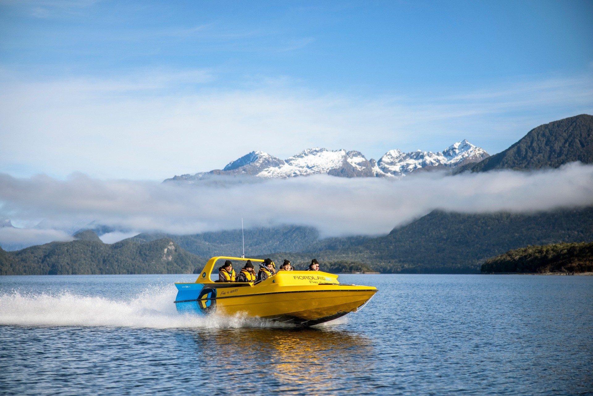 newzealand-south-fiordland-jetboat