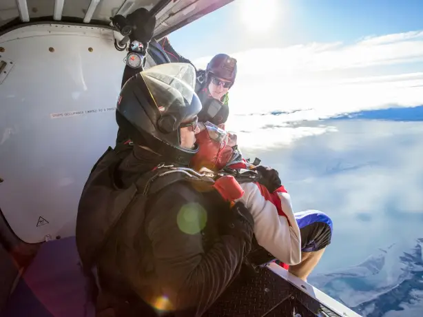 newzealand-south-abeltasman-skydive