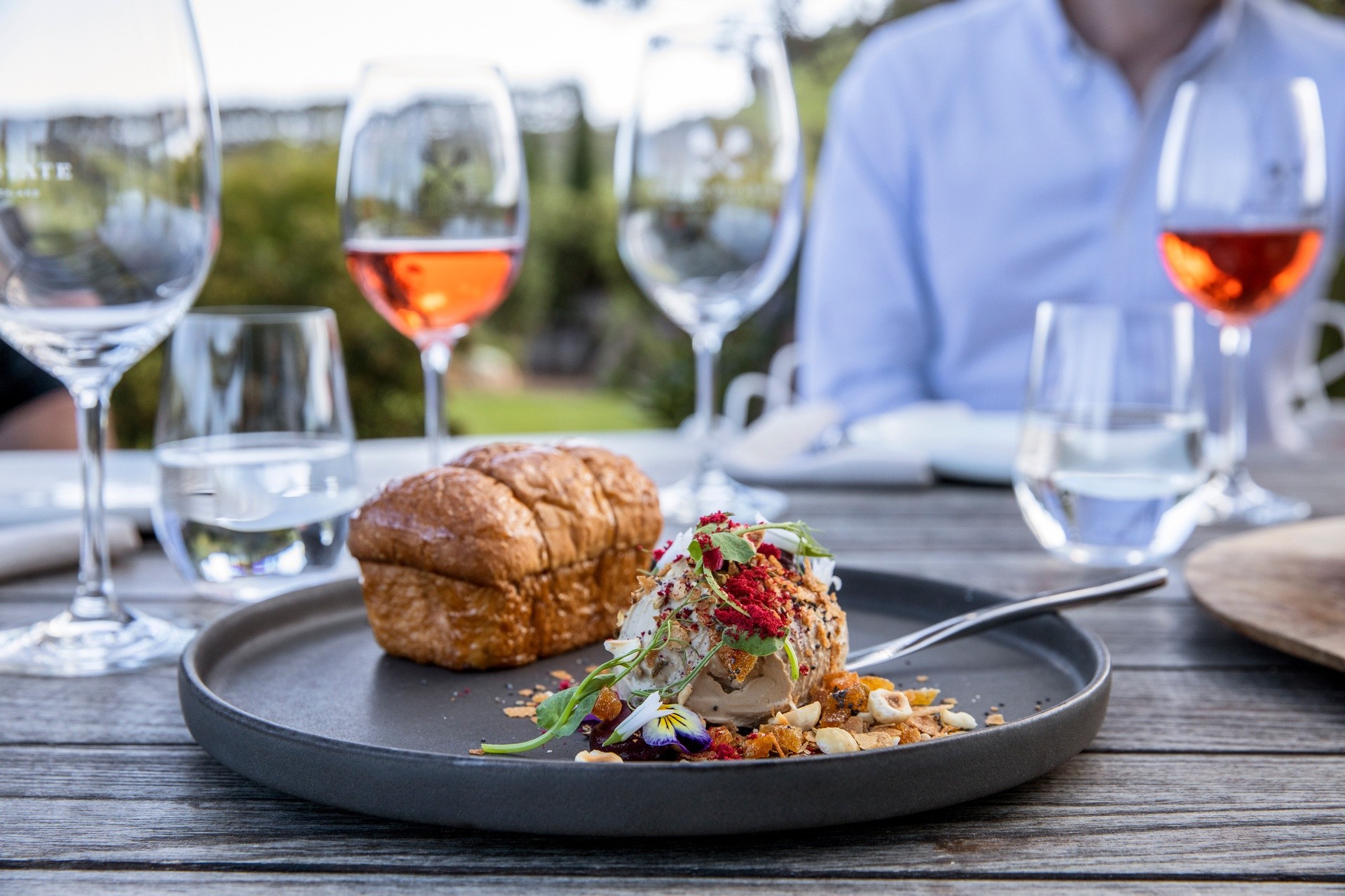 nz-north-city-waiheke island-tantalus restaurant
