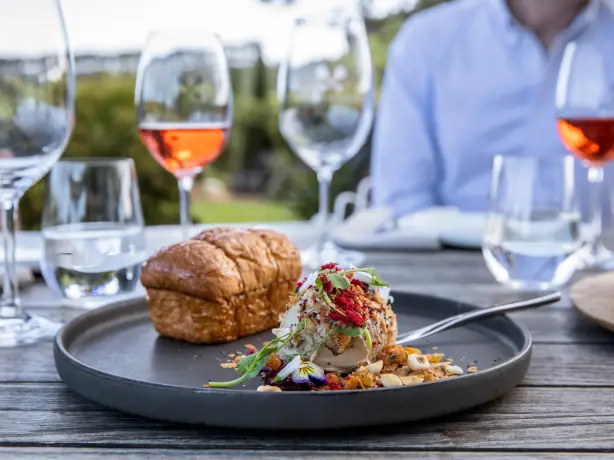 nz-north-city-waiheke island-tantalus restaurant