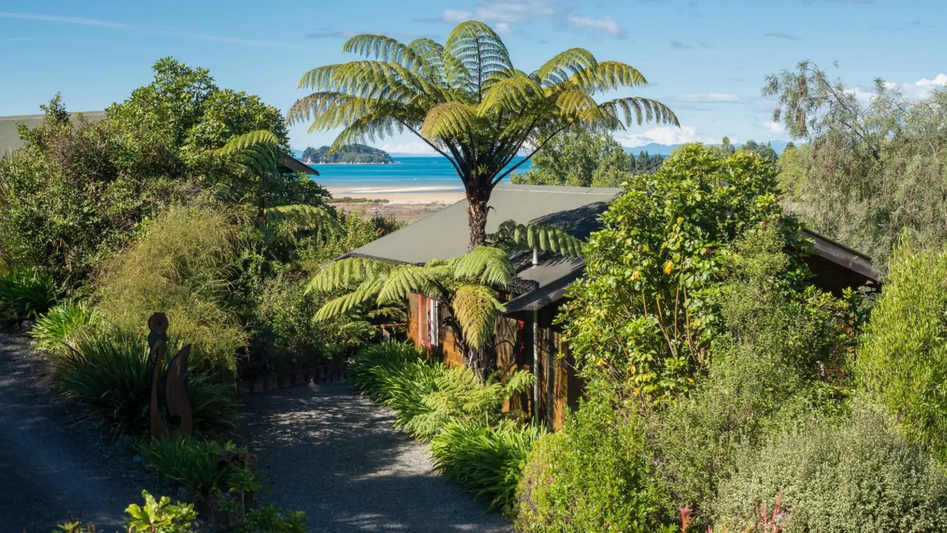 nz-abel tasman- ocean view chalets