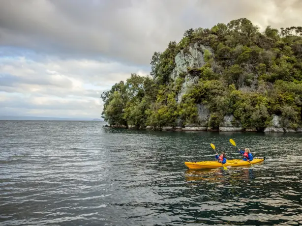 nz north taupo kayaking