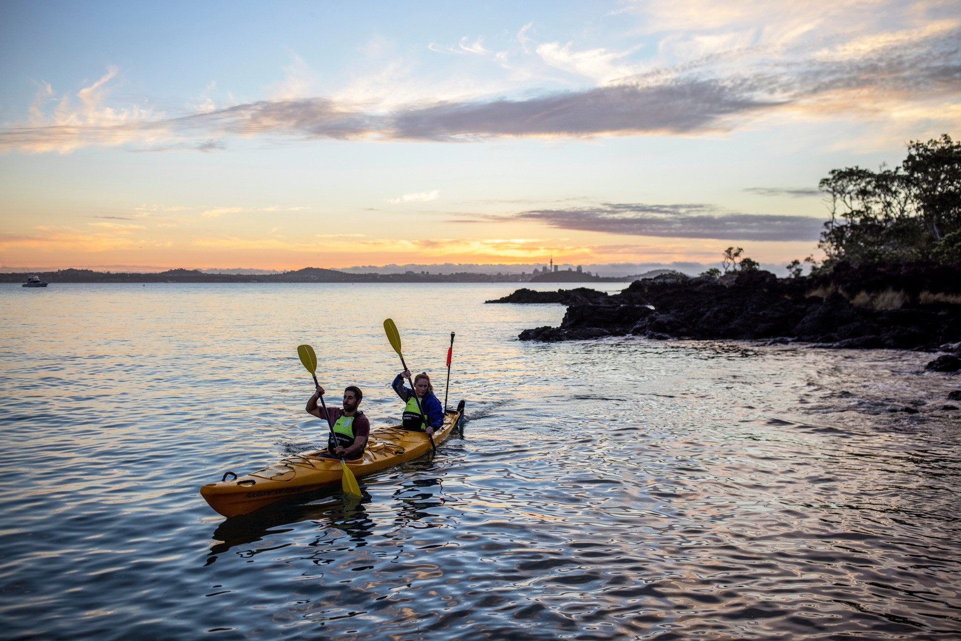 Nz north auckland Auckland Sea Kayaks Miles Holden