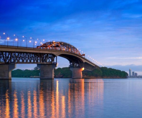 Nz north auckland harbour bridge