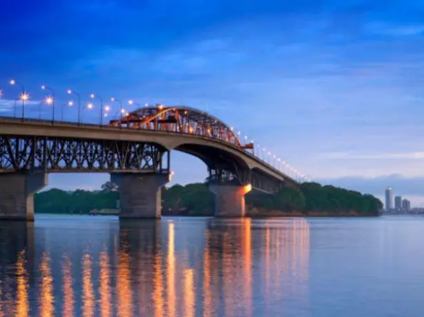 Nz north auckland harbour bridge