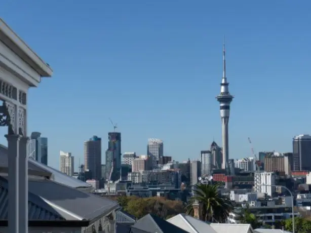 Nz north auckland ponsonby downtown