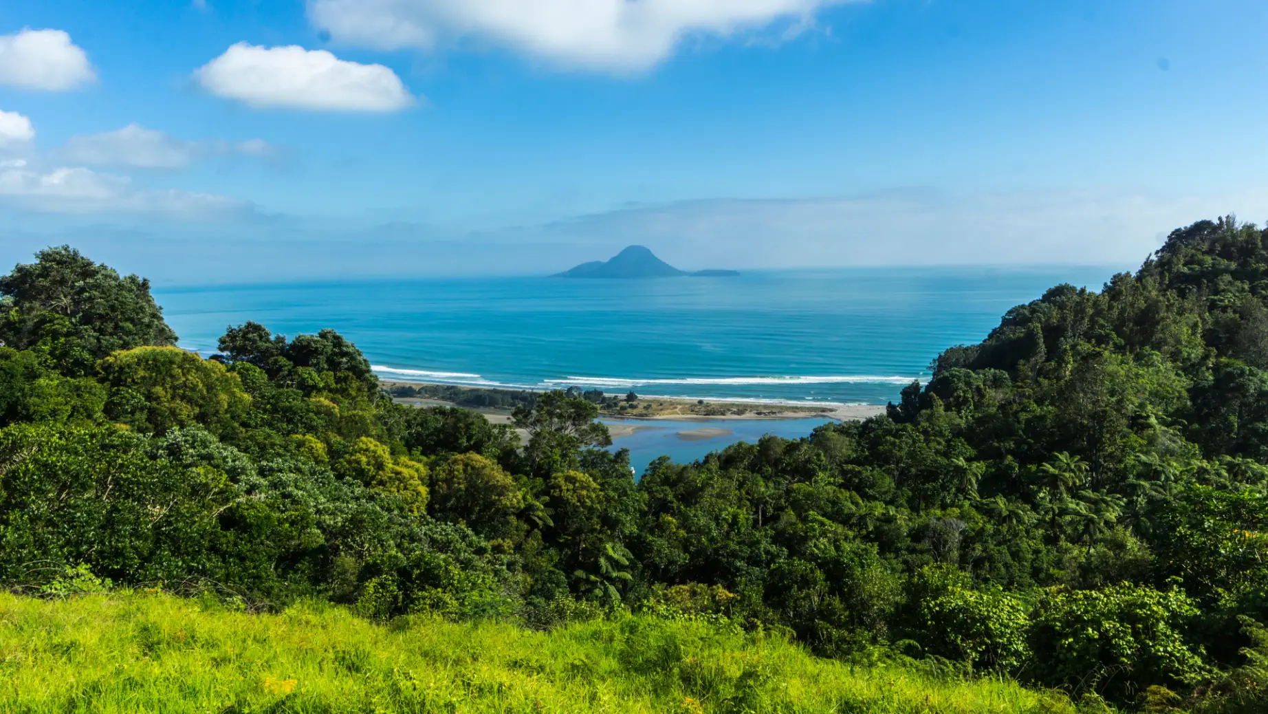 Nz north bayofplenty whakatane coastline