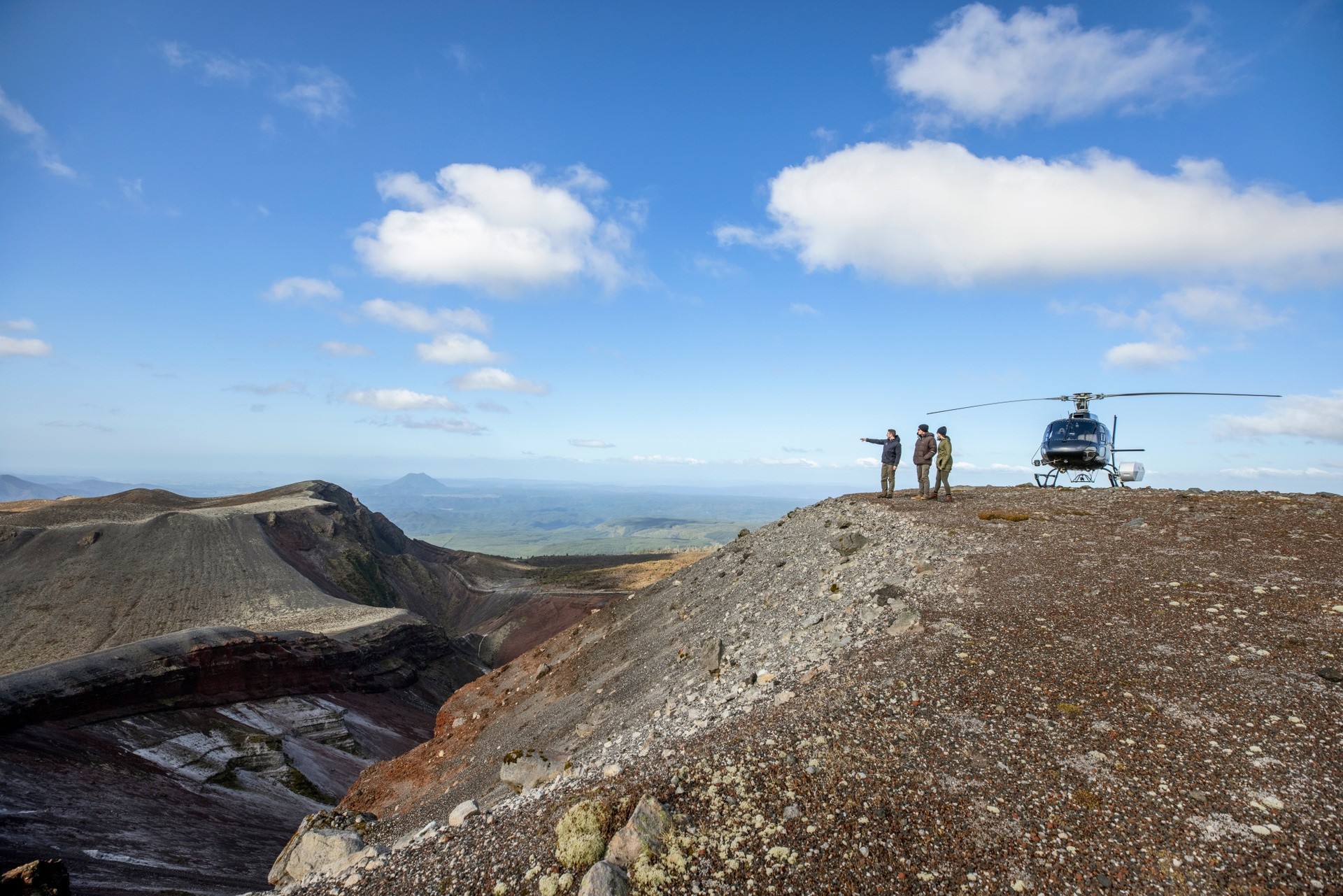 Nz north rotorua volcanic air peak Miles Holden